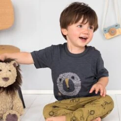 People Wear Organic Jerseyhose Spielhose Bio-Baumwolle 9 People Wear Organic Jerseyhose Spielhose Bio-Baumwolle -Babybekleidungs Geschäft people wear organic babymode 5 1280x1280